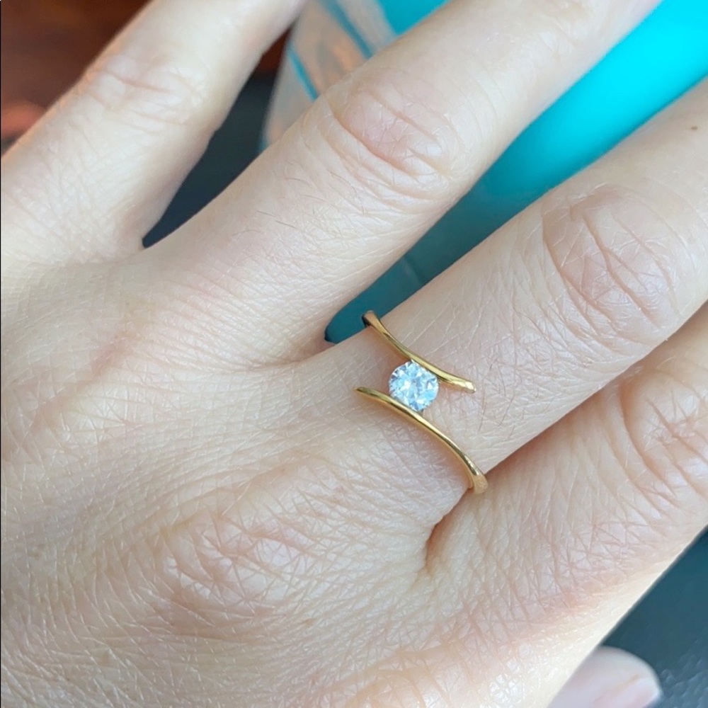 14K Solid Gold Mini CZ Ring Size 6
